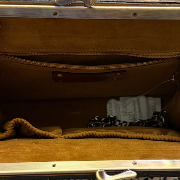 Patricia Nash Mango “Evangeline”Floral Embossed Crossbody/chain handle Bag NIB - Picture 12 of 16